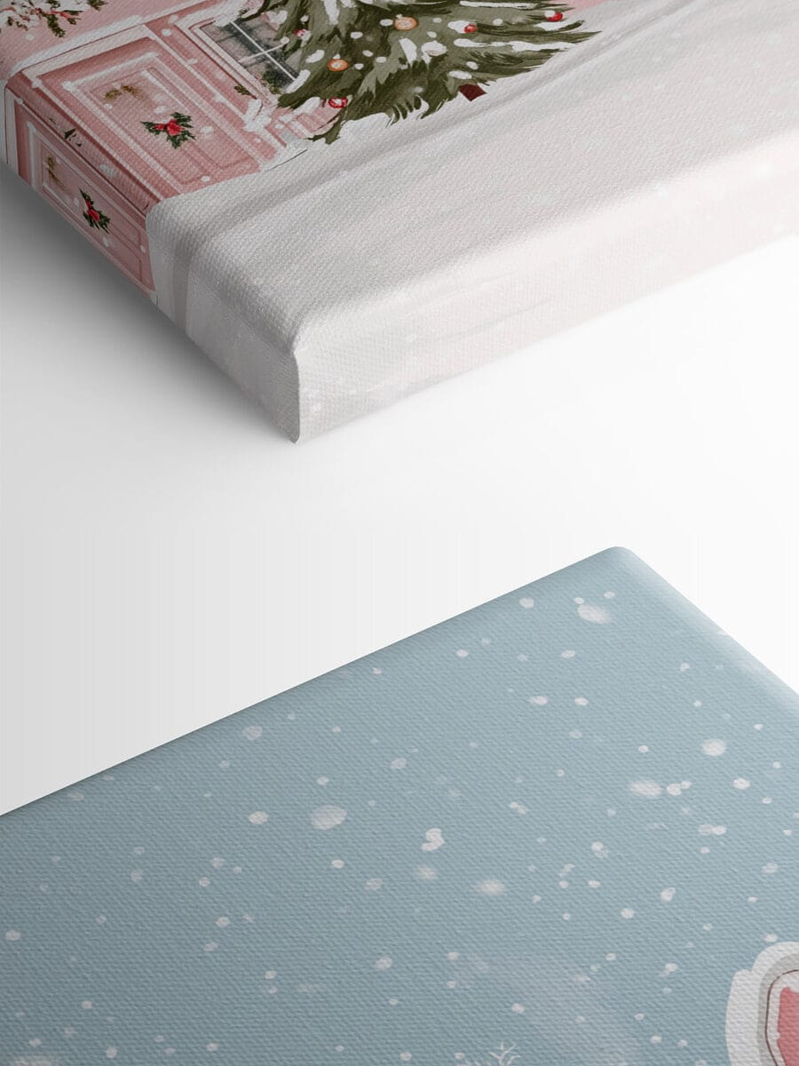 Rosa Haus mit Schnee darauf