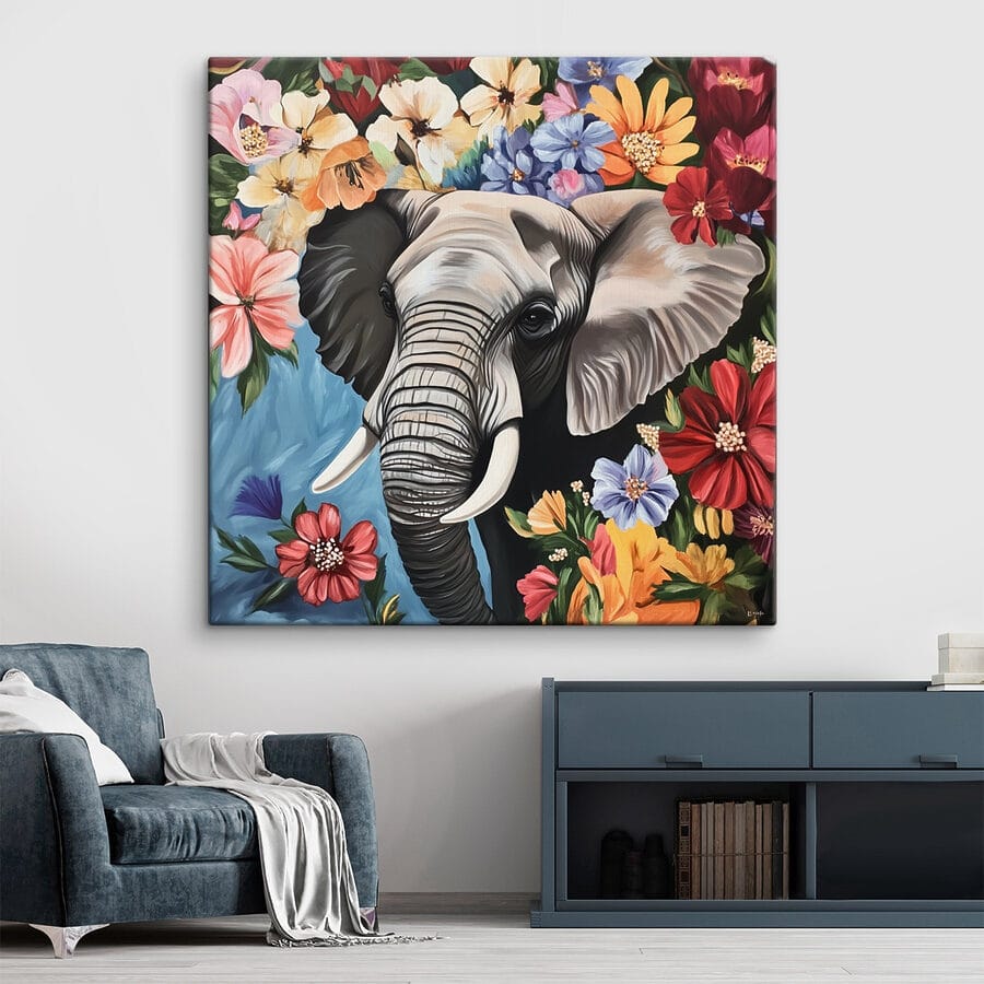 Ein Elefant mit Stoßzähnen in einem Blumengarten