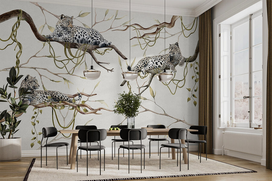 Gruppe von Leoparden auf Ästen liegend
