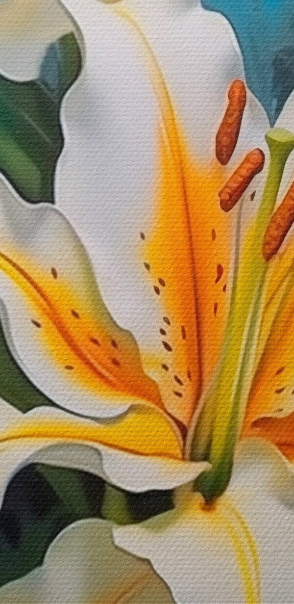 Lebendige Lilien vor blauem Hintergrund. Lebendige Lilien vor blauem Hintergrund.