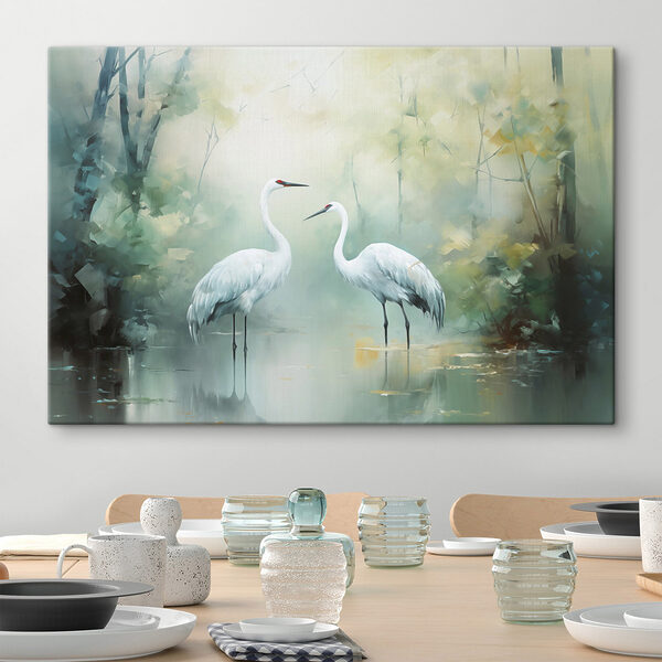 Ein paar weiße Vögel in einem Teich Ein paar weiße Vögel in einem Teich