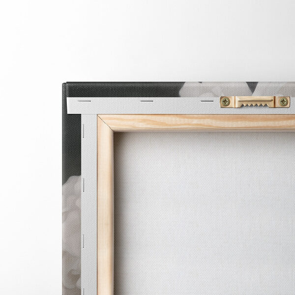 Woman with white flowers on her head