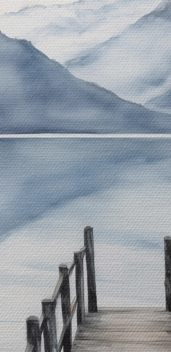 Aquarell eines Stegs an einem See mit Bergen im Hintergrund Aquarell eines Stegs an einem See mit Bergen im Hintergrund