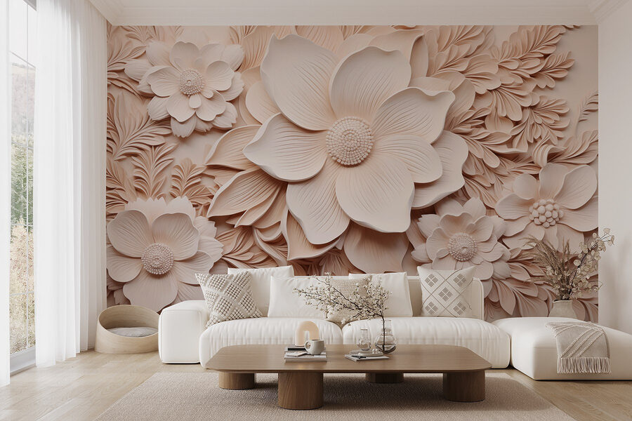 Weiße Blumen und Blätter an einer Wand