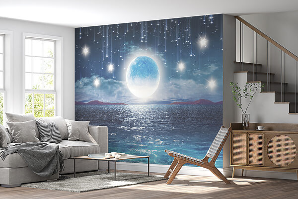 Mond über Wasser mit Sternen und Wolken Mond über Wasser mit Sternen und Wolken