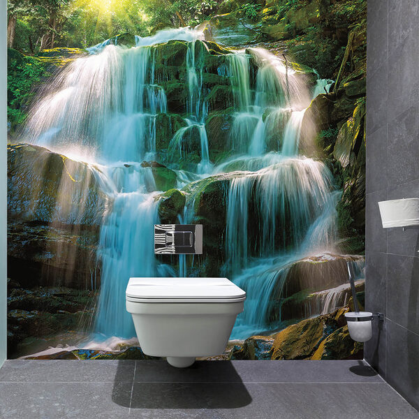 Wasserfall im Wald Wasserfall im Wald