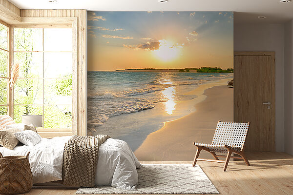 Strand mit Wellen und Sonnenuntergang Strand mit Wellen und Sonnenuntergang