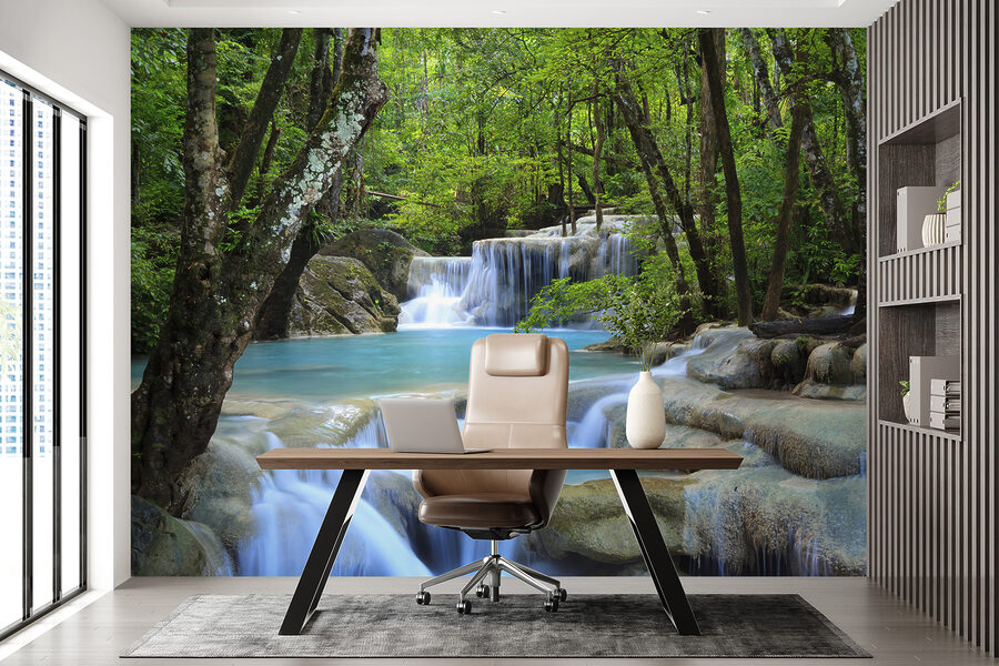 Wasserfall in einem Wald