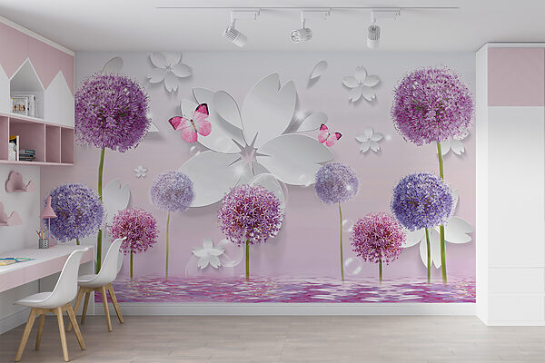 Lila Blumen und Schmetterlinge Lila Blumen und Schmetterlinge