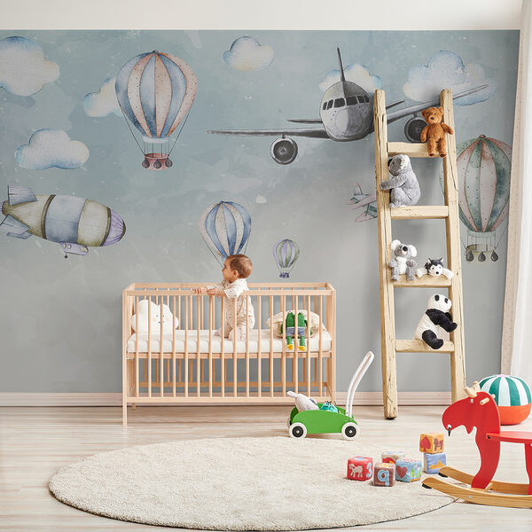 Gruppe von Heißluftballons und Flugzeugen Gruppe von Heißluftballons und Flugzeugen