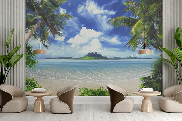 Strand mit Palmen und blauem Wasser Strand mit Palmen und blauem Wasser