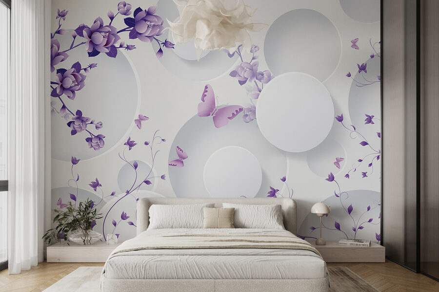 Lila Blumen und weiße Kreise mit lila Schmetterlingen