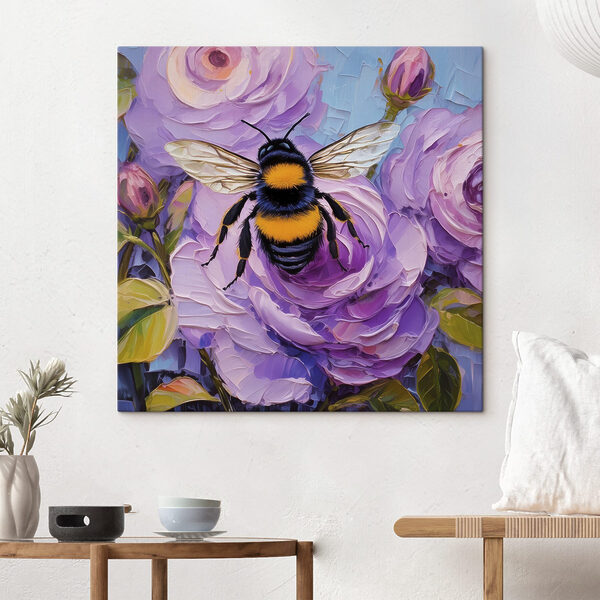 Eine Biene auf einer Blume Eine Biene auf einer Blume