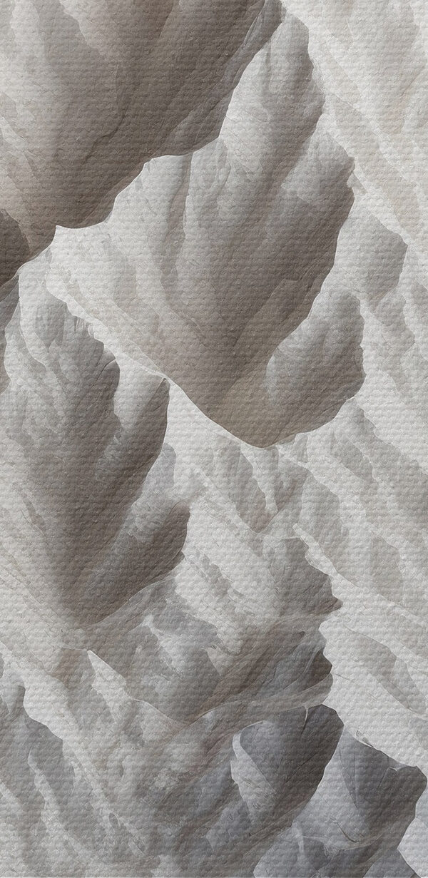 Berg, aus dem Rauch aufsteigt Berg, aus dem Rauch aufsteigt