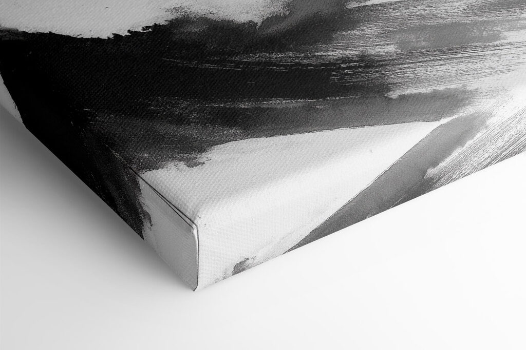 Black and white image of a wave