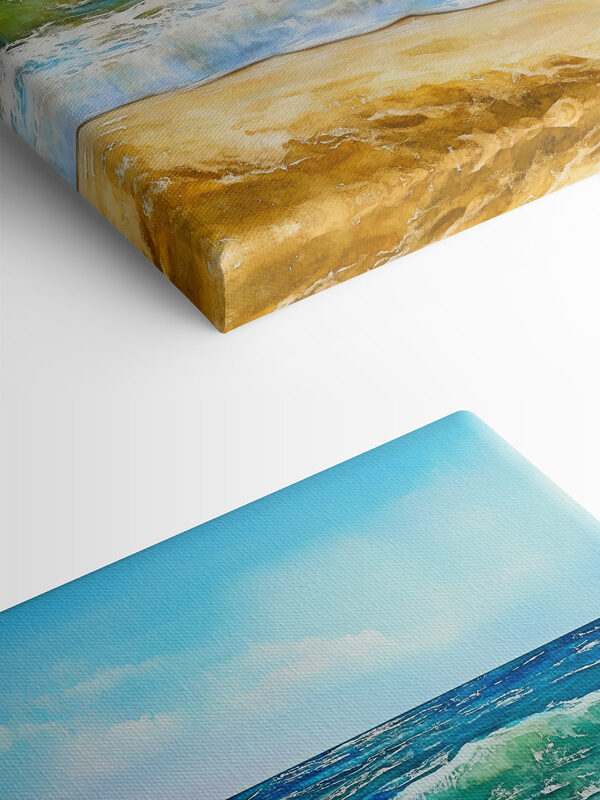Aquarell von Wellen, die an einem Strand brechen Aquarell von Wellen, die an einem Strand brechen