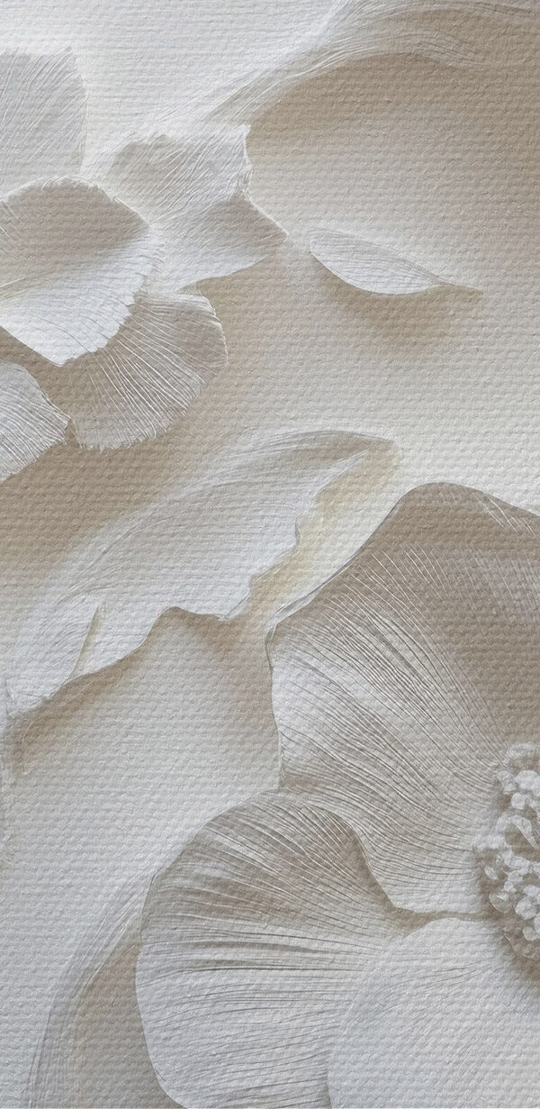 Weiße Wand mit Blumen Weiße Wand mit Blumen