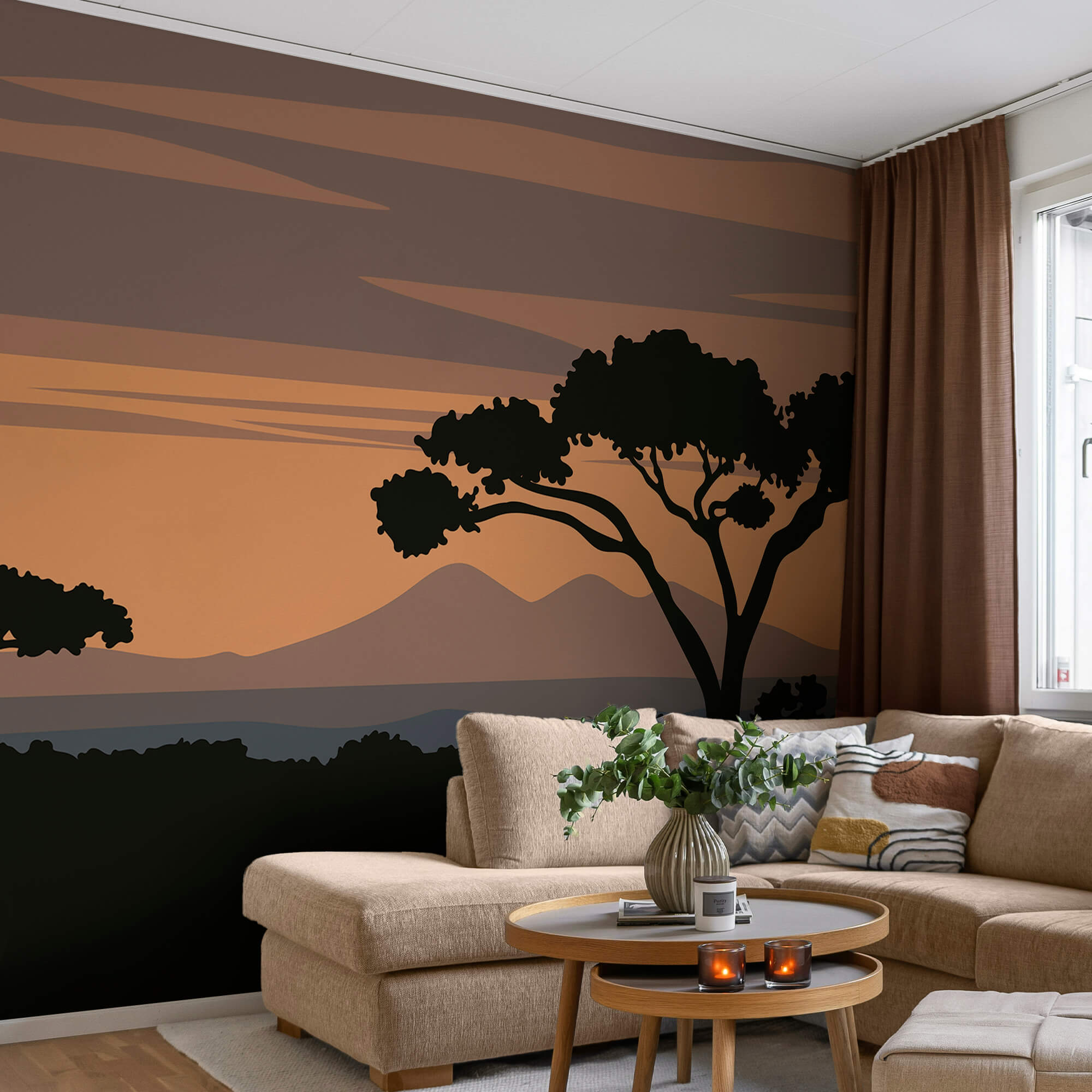 Baum mit Bergen im Hintergrund