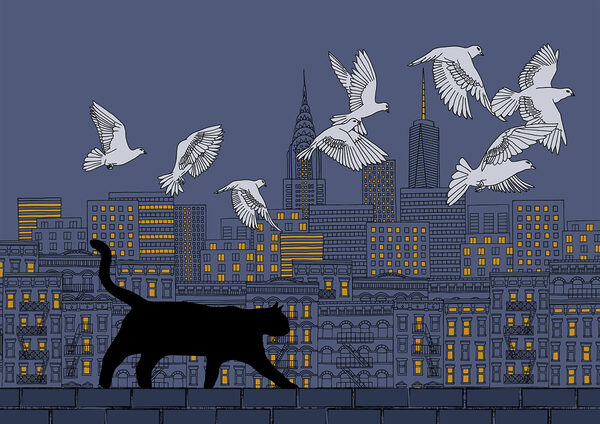 Katze, die auf einer Mauer läuft, während am Himmel Vögel fliegen Katze, die auf einer Mauer läuft, während am Himmel Vögel fliegen
