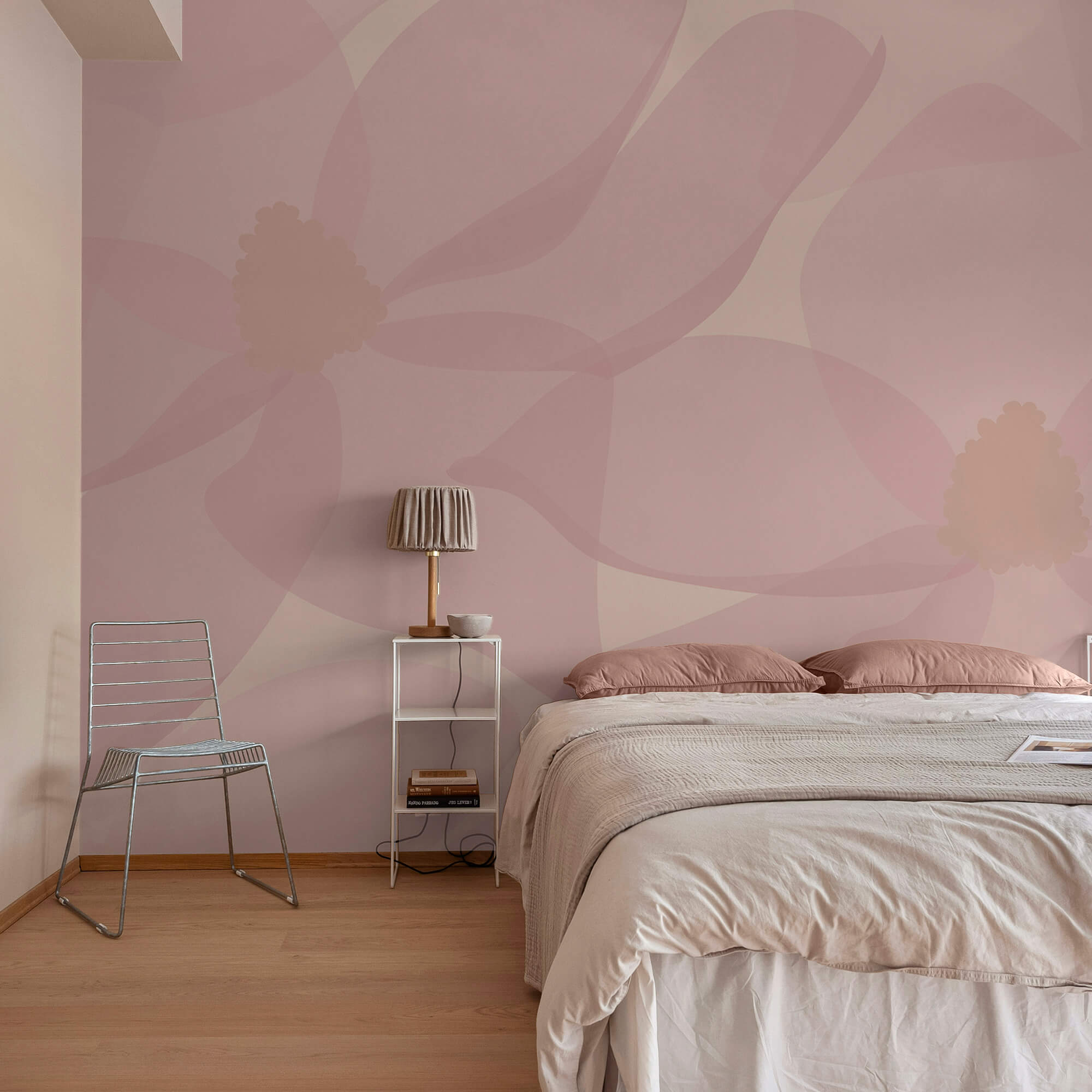 Zarte Blütenblätter in sanften Farbtönen Zarte Blütenblätter in sanften Farbtönen