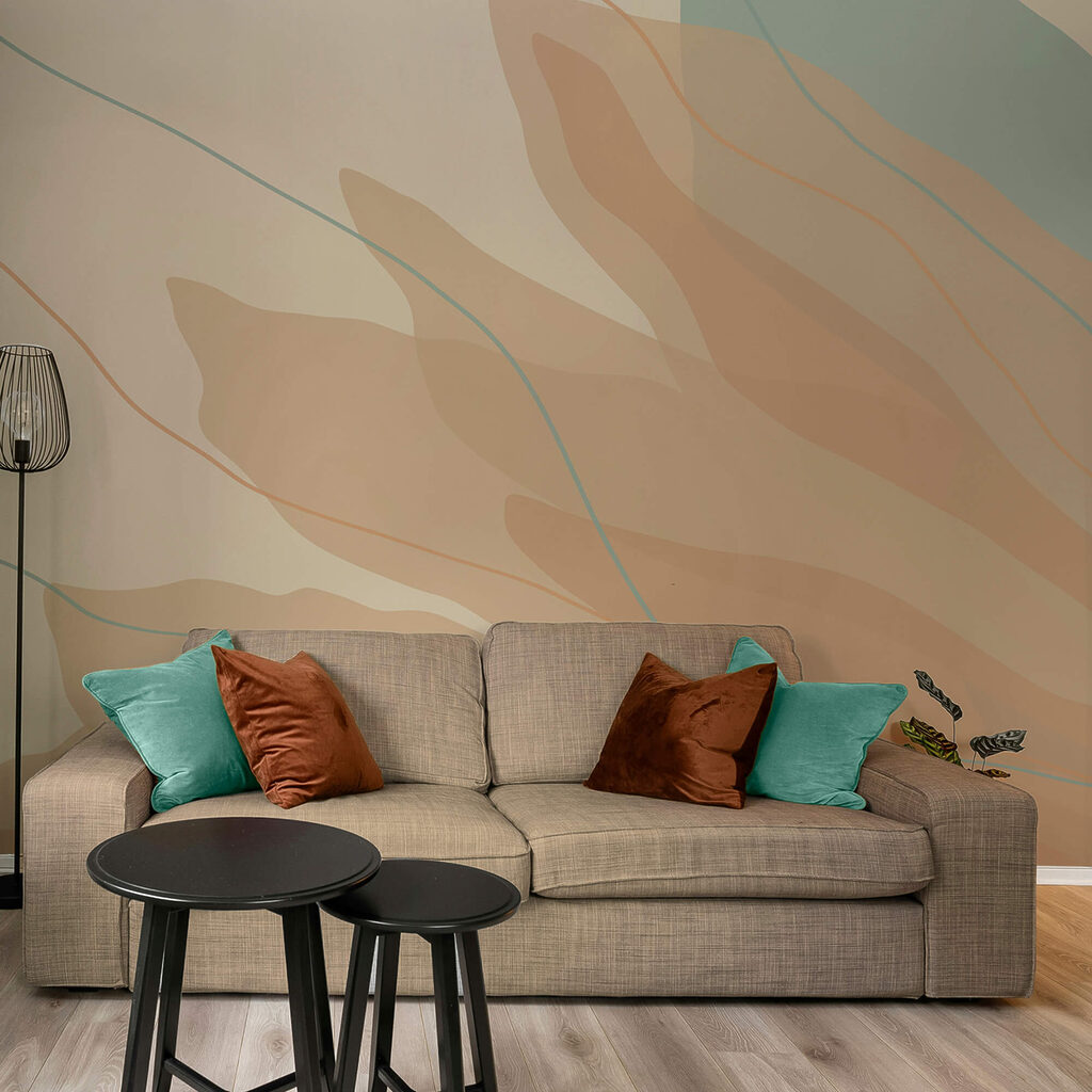 Fließende Formen in warmen Tönen