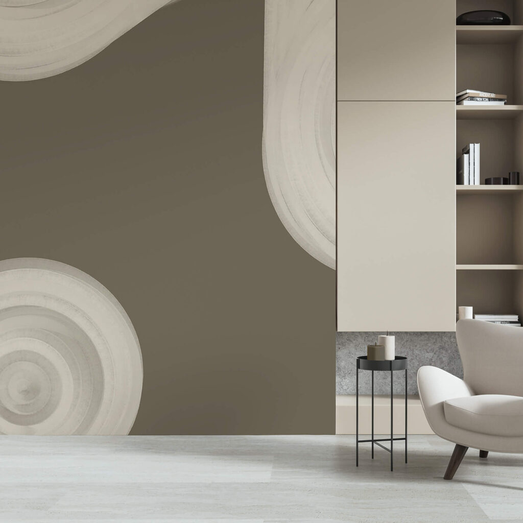 Weißes, wirbelndes Objekt auf braunem Hintergrund