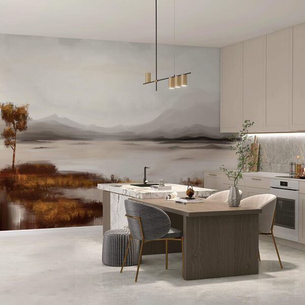 Landschaft mit einem See und Bergen im Hintergrund