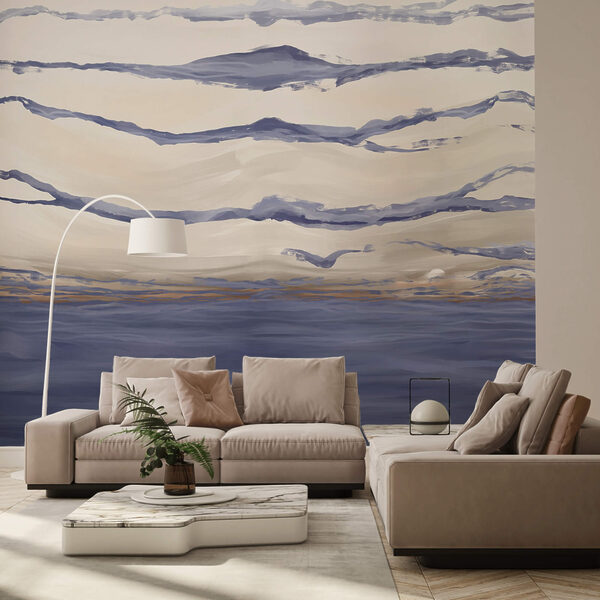 Wasser mit Wellen und fliegenden Vögeln