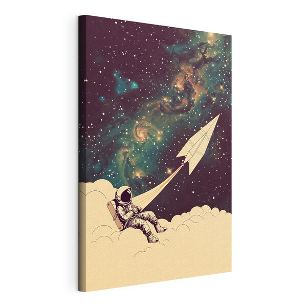 Wandbilder Ein Astronaut sitzt auf einer Wolke mit einem Papierflugzeug am Himmel (Artikelnummer: s38743) Wandbilder Wandbilder Ein Astronaut sitzt auf einer Wolke mit einem Papierflugzeug am Himmel (Artikelnummer: s38743)