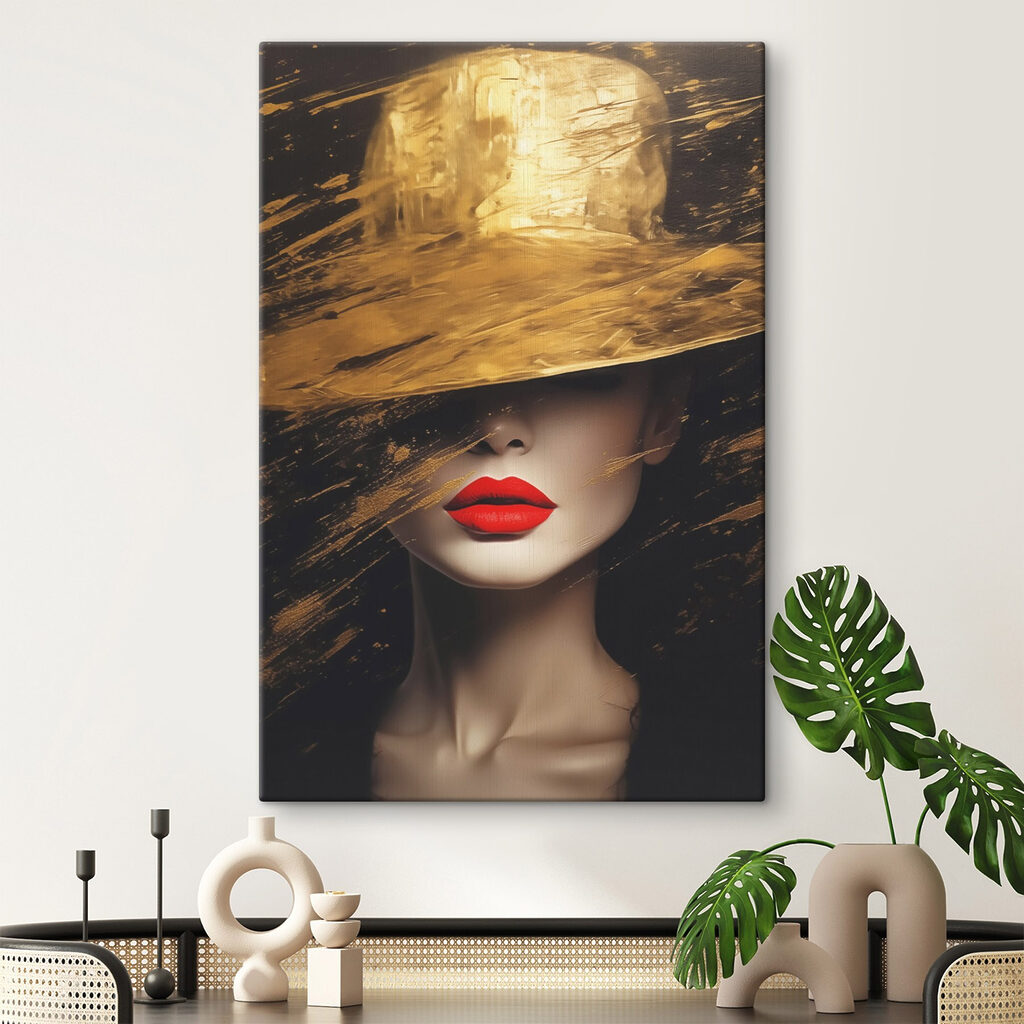 Mysterious elegance in bold colors Mysterious elegance in bold colors