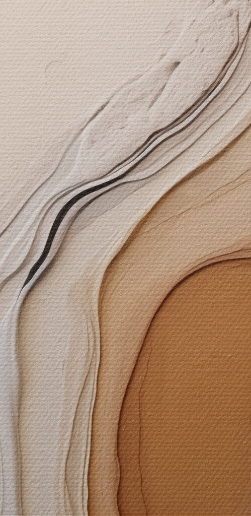Flowing layers of earthy tones Flowing layers of earthy tones