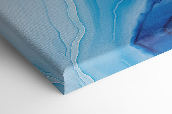 Fluid waves of calming blue tones