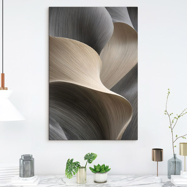 Flowing lines create subtle elegance