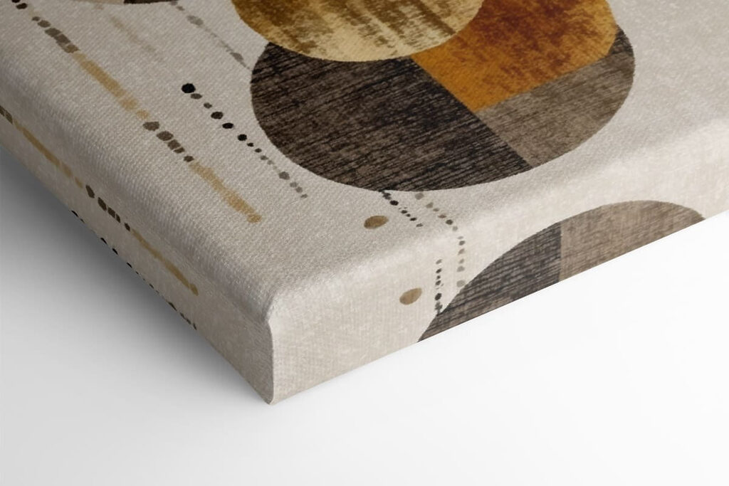 Dynamic circles in neutral tones