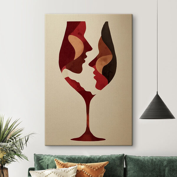 Wine glass with faces in it Wine glass with faces in it