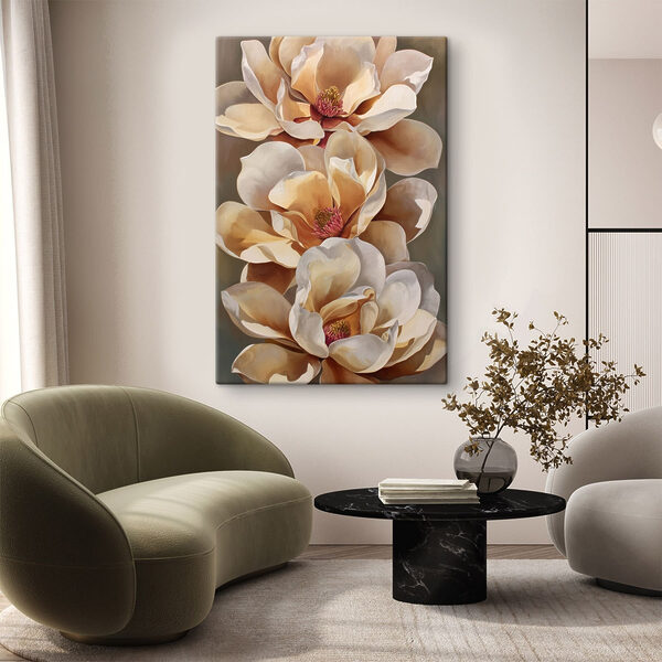 Soft blooms in warm tones Soft blooms in warm tones