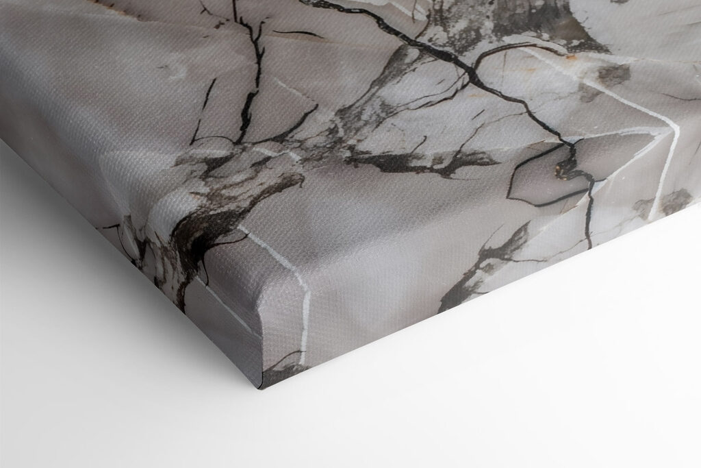 Elegant marble pattern with striking lines