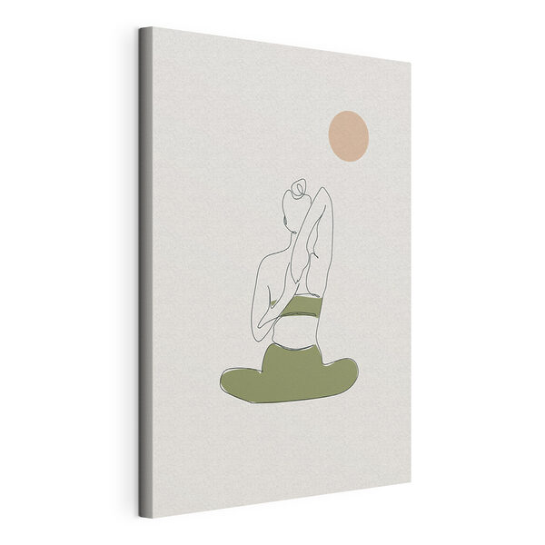 Eine Frau in Yoga-Pose sitzend Wandbilder Eine Frau in Yoga-Pose sitzend