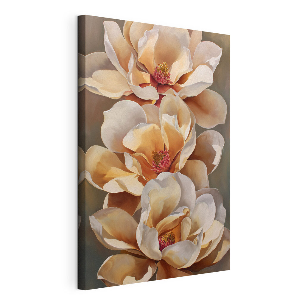Soft blooms in warm tones Soft blooms in warm tones