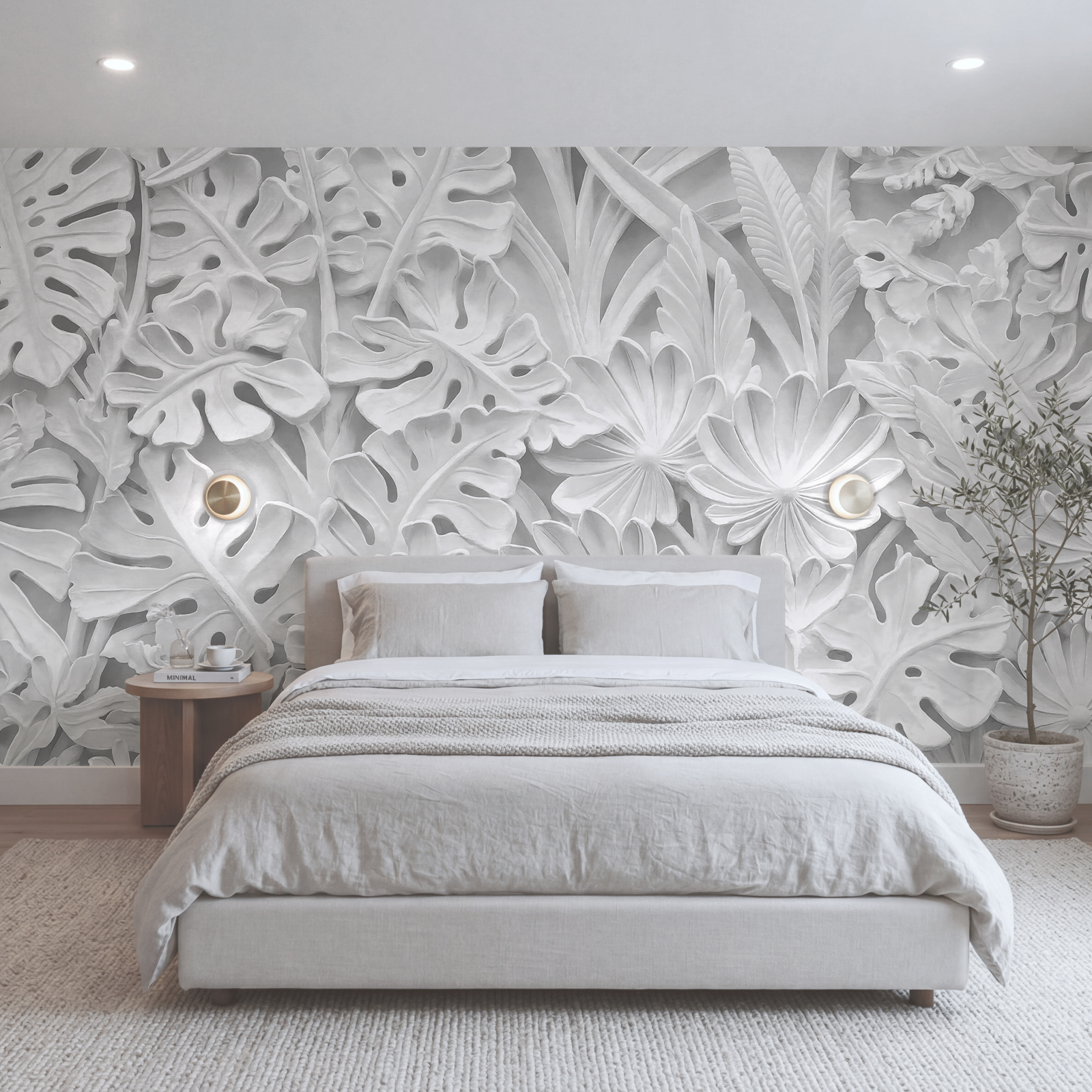 Weiße Wand mit Blumen und Blättern