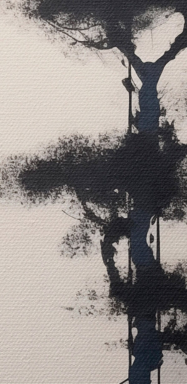 Tree with a circle and lines
