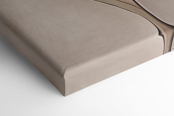 Gentle curves in soft tones Gentle curves in soft tones