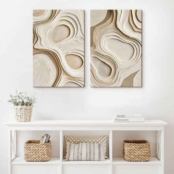 Organic shapes and flowing lines blend